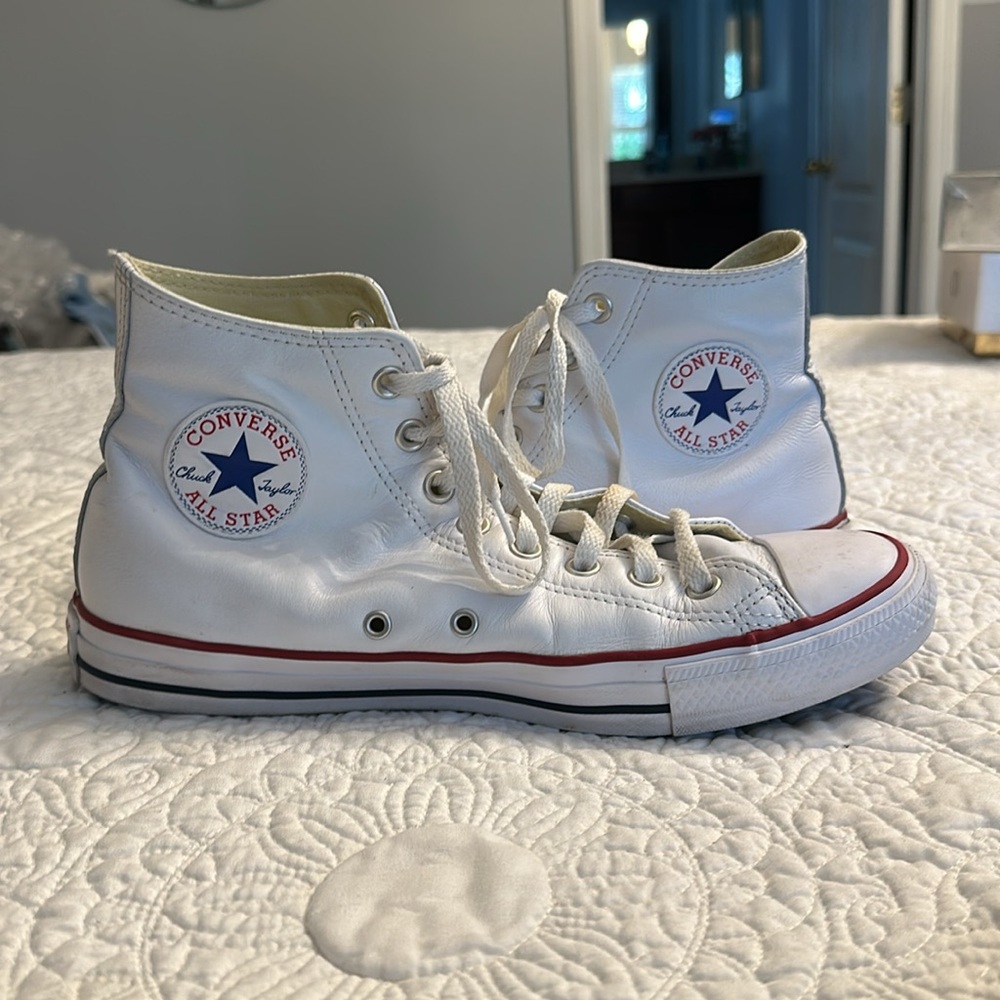 Leather Chuck Taylor Converse All Stars